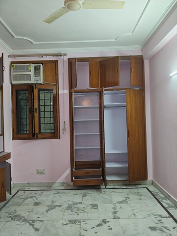 Living Room in 2 BHK Apartment at Khirki Extension – for Rent