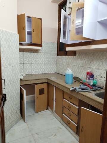 Kitchen in 2 BHK Apartment at Khirki Extension – for Rent