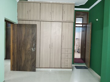 Furnished Amenities in 2 BHK Apartment at Khirki Extension – for Rent