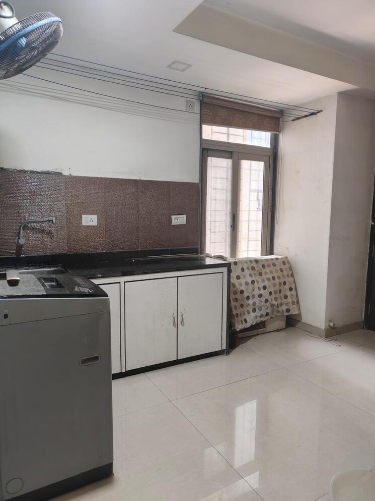 Kitchen, kharghar 5 Bedroom 4490 Sq.Ft. Apartment In Kharghar Navi Mumbai 8930040