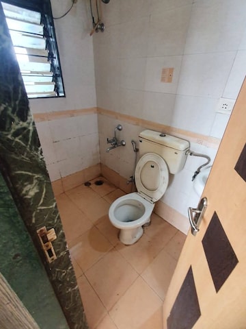 Bathroom in 1 BHK Apartment at Akshay CHS Andheri East, Andheri East – for Rent