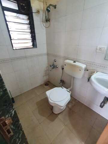 Bathroom in 1 BHK Apartment at Akshay CHS Andheri East, Andheri East – for Rent