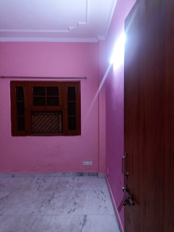 1.5 BHK Builder Floor For Rent in RWA Apartments Sector 41, Sector 41