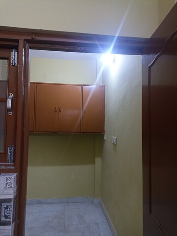 Bathroom in 1.5 BHK Builder Floor at RWA Apartments Sector 41, Sector 41 – for Rent