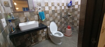 Bathroom in 1 BHK Builder Floor at Kailash Colony – for Rent