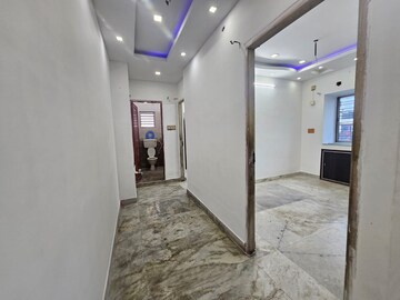 Room in 2 BHK Builder Floor at Behala Chowrasta – for Sale