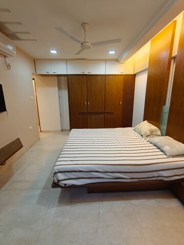 Bedroom in 2 BHK Apartment at Atlanta Santacruz West, Santacruz West – for Rent