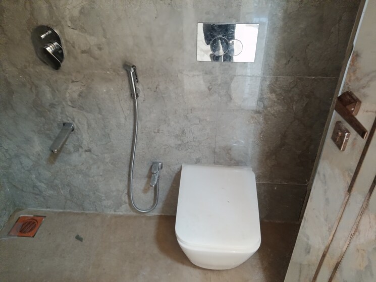 Bathroom, aristone-vasudev-paradise 2 Bedroom 695 Sq.Ft. Apartment In Mira Road Thane 8930120