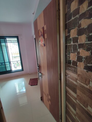 Furnished Amenities in 2 BHK Apartment at Vasudev Arcade, Mira Road – for Rent