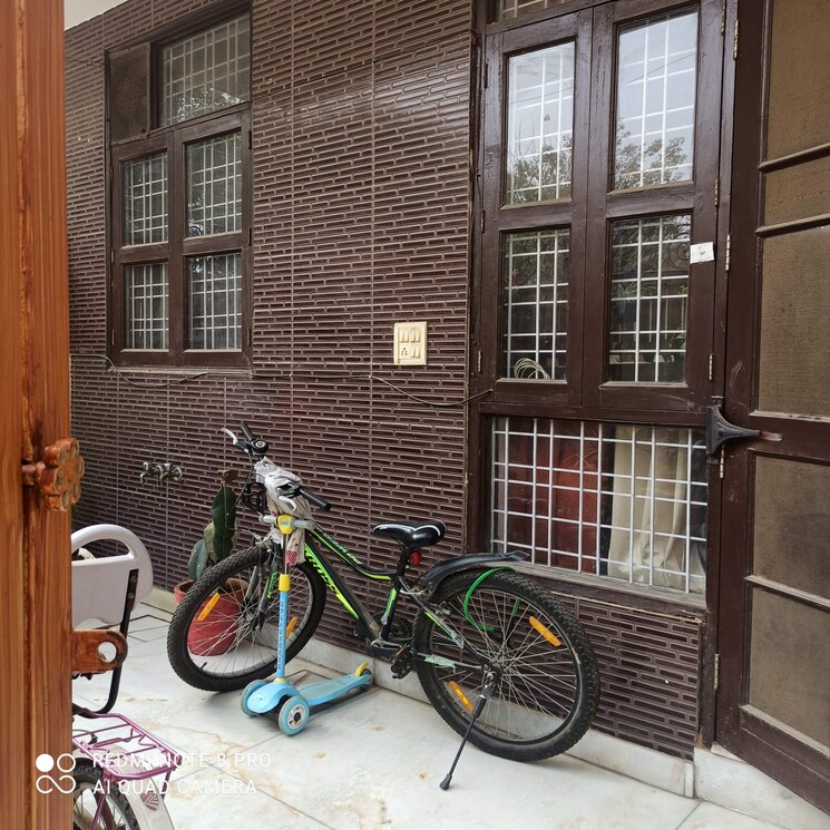  Parking, sector 23a 2 Bedroom 1200 Sq.Ft. Independent House In Sector 23a Gurgaon 8930165