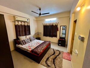 Bedroom in 3 BHK Apartment at Atladara – for Sale