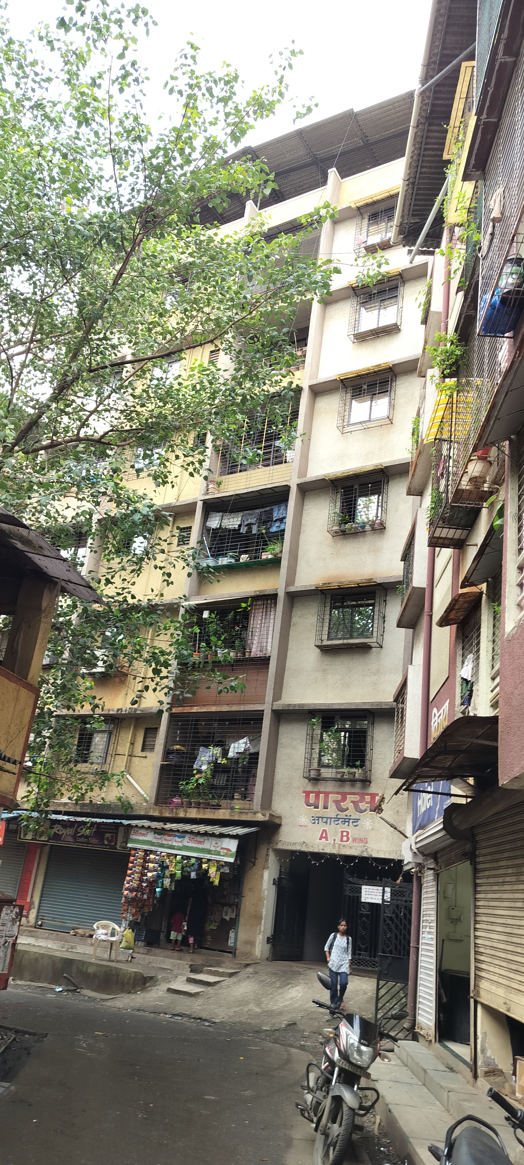 1 BHK Apartment For Sale in Param Shree Apartment