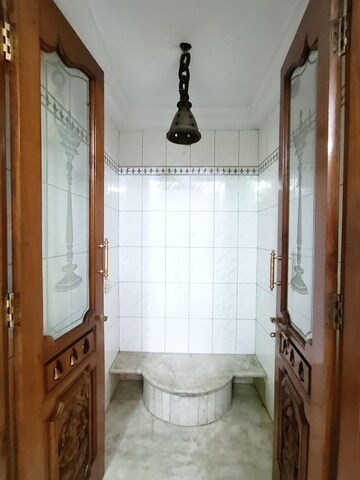 Bathroom in 2.5 BHK Builder Floor at Hsr Layout – for Rent