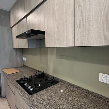 Kitchen in 3.5 BHK Apartment at Ambience Tivertone, Sector 50 – for Rent