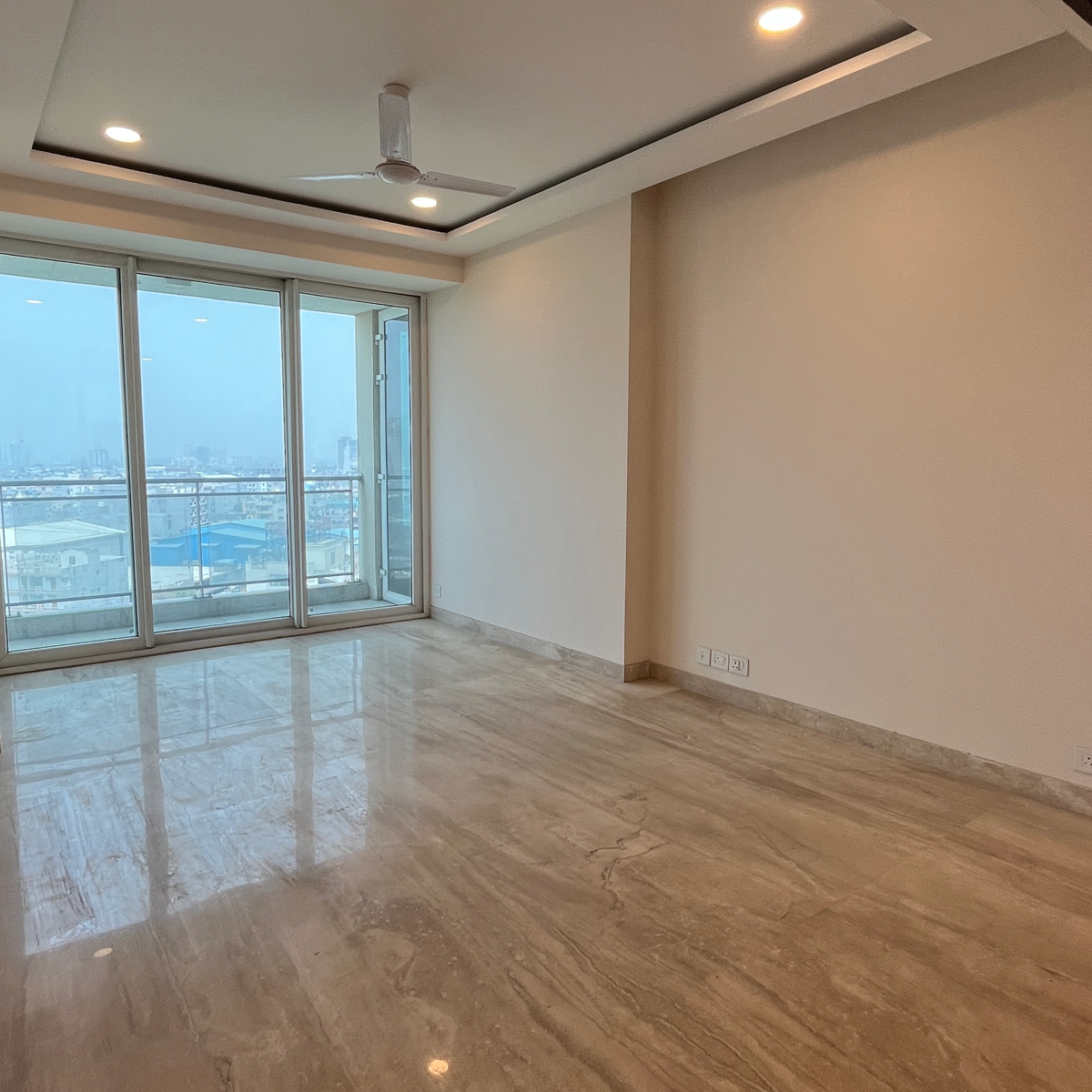 3.5 BHK + Servant Room Apartment For Rent in Ambience Tivertone