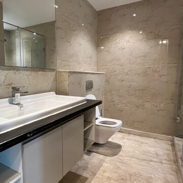 Bathroom in 3.5 BHK Apartment at Ambience Tivertone, Sector 50 – for Rent