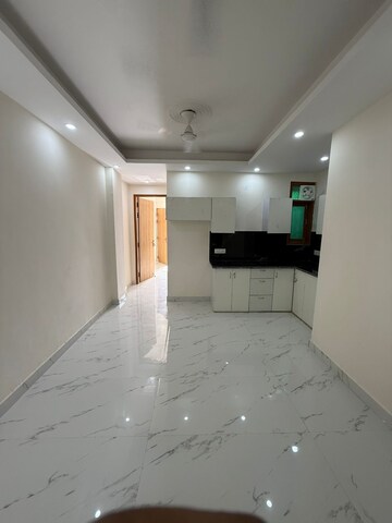3 BHK Builder Floor For Rent in Chattarpur