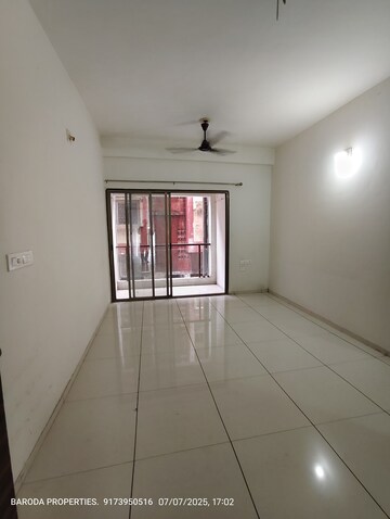 Room in 3 BHK Apartment at Gotri – for Sale