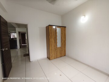 Room in 3 BHK Apartment at Gotri – for Sale
