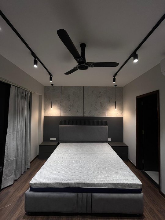 2 BHK + Pooja Room Apartment For Sale in Sanskriti Apartments Gurgaon