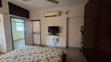 Room in 3 BHK Apartment at Sarita Vihar Pocket-G RWA, Sarita Vihar – for Rent