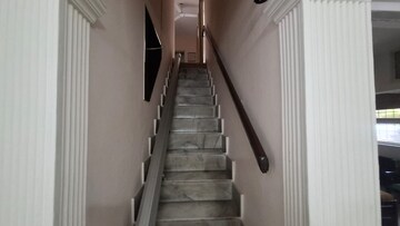 Staircase in 3 BHK Apartment at Sarita Vihar Pocket-G RWA, Sarita Vihar – for Rent