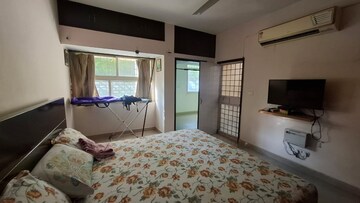 Bedroom in 3 BHK Apartment at Sarita Vihar Pocket-G RWA, Sarita Vihar – for Rent