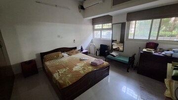 Room in 3 BHK Apartment at Sarita Vihar Pocket-G RWA, Sarita Vihar – for Rent