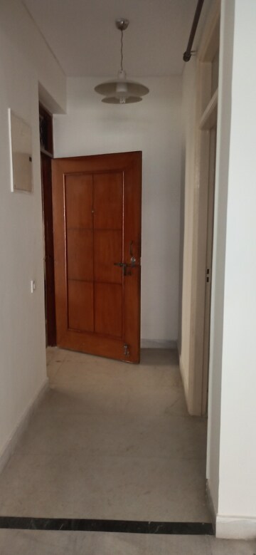 Furnished Amenities in 4 BHK Apartment at Tarika CGHS, Sector 43 – for Rent