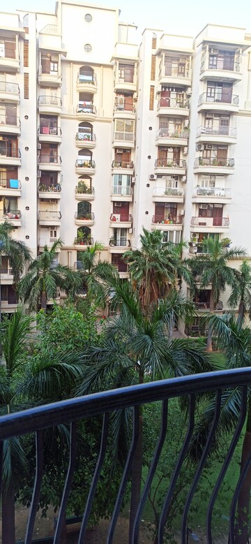 4 BHK Apartment – Exterior View View at Tarika CGHS, Sector 43 - for Rent