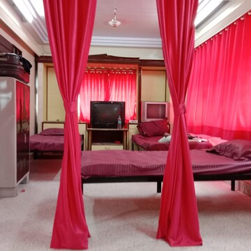 Room in  Pg at Shivajinagar – for Rent