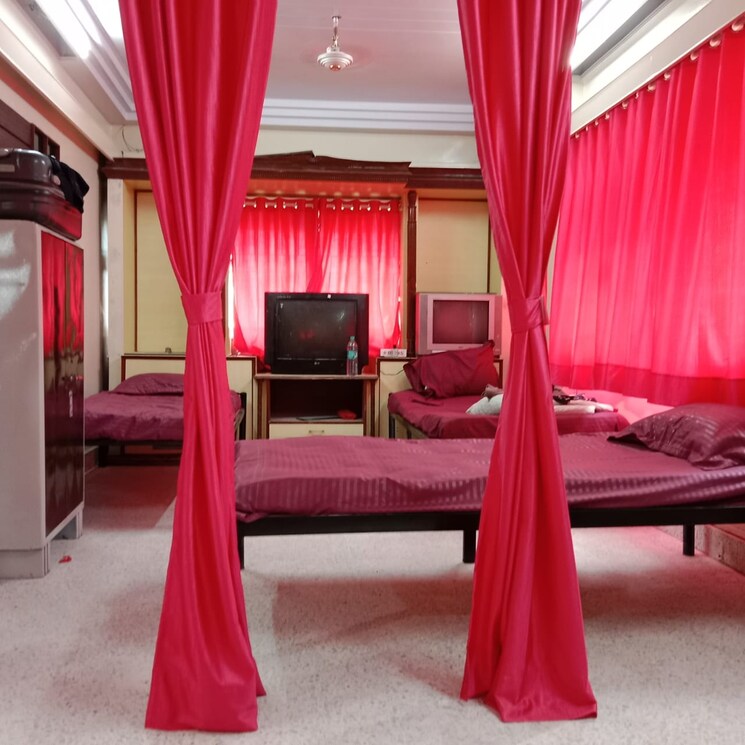 Room, shivajinagar Pg For Boys In Shivajinagar 8930292