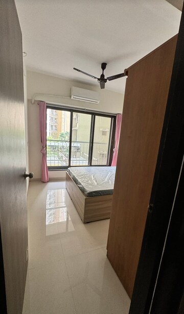 Room in 2 BHK Apartment at Abrol Avirahi Heights, Malad West – for Rent