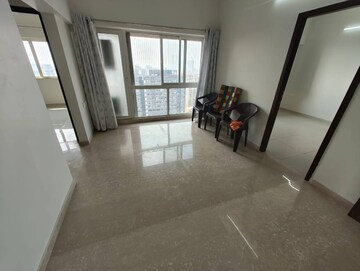 2 BHK Apartment For Rent in Omkar Signet, Malad East