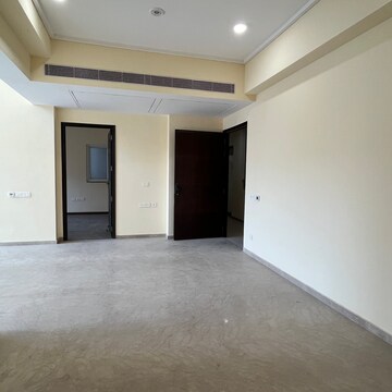 Room in 4 BHK Apartment at Dasnac Burj, Sector 75 – for Rent