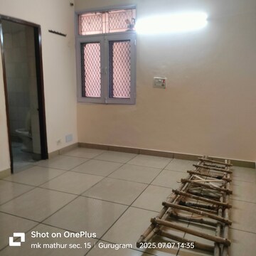 Room in 4 BHK Apartment at Jubilee Apartments, Sector 15 – for Rent