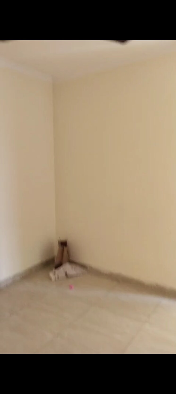 undefined, antriksh-golf-link 3 Bedroom 1350 Sq.Ft. Apartment In Sector 1 Greater Noida Greater Noida 8930369