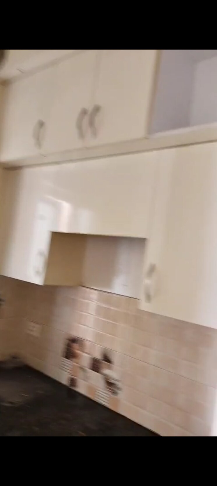 Kitchen, antriksh-golf-link 3 Bedroom 1350 Sq.Ft. Apartment In Sector 1 Greater Noida Greater Noida 8930369