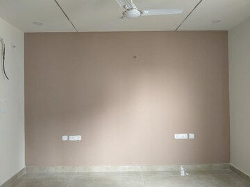 Room in 2.5 BHK Apartment at Candeur 40, Miyapur – for Rent
