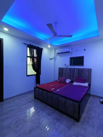 Bedroom in 1 BHK Builder Floor at Neb Sarai – for Rent