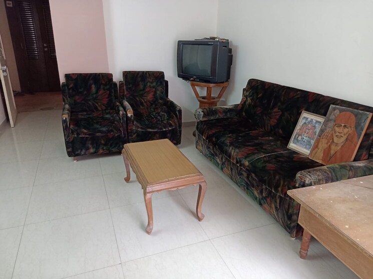 Living Room, satellite 2 Bedroom 1150 Sq.Ft. Apartment In Satellite Ahmedabad 8930457