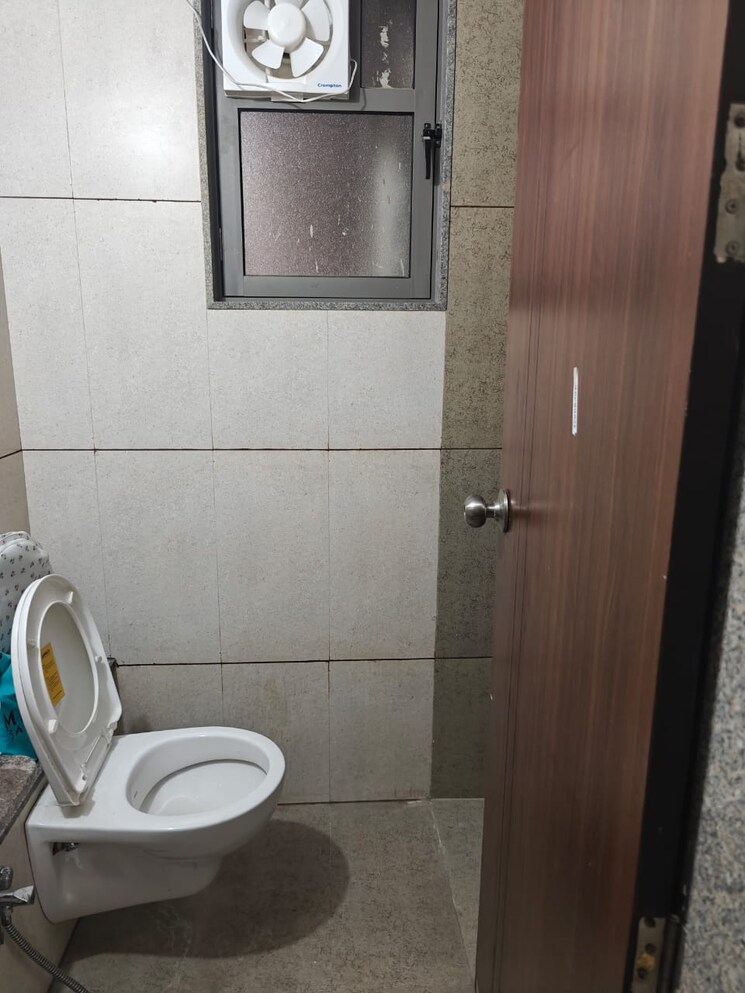 Bathroom, sahaj-solarium 2 Bedroom 730 Sq.Ft. Apartment In Vasna Ahmedabad 8930473