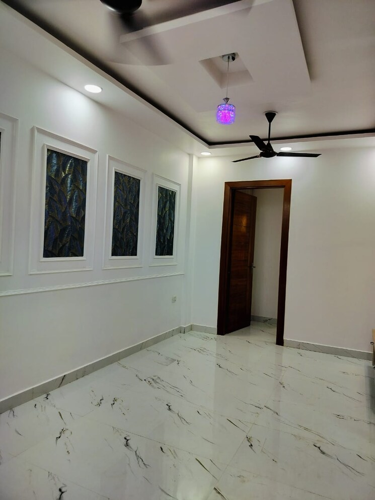 Bedroom, noida central 2 Bedroom 1050 Sq.Ft. Builder Floor In Noida Central Noida 8930479