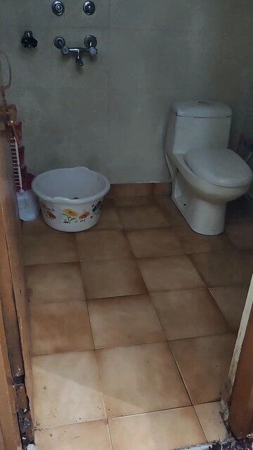 Bathroom in 2 BHK Builder Floor at Dilshad Colony – for Sale