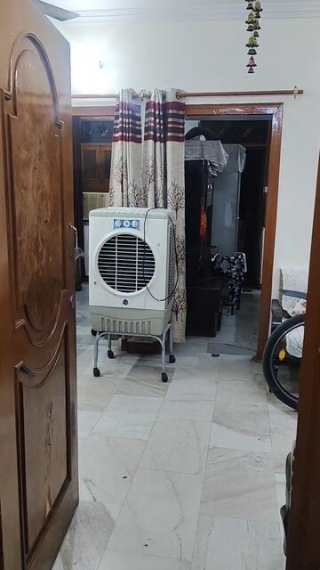 Parking in 2 BHK Builder Floor at Dilshad Colony – for Sale