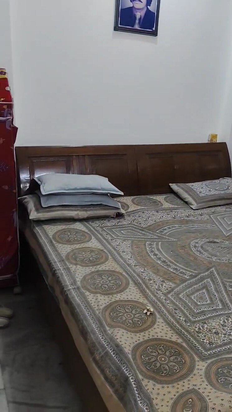 Bedroom, dilshad colony 2 Bedroom 9000 Sq.Ft. Builder Floor In Dilshad Colony Delhi 8930491