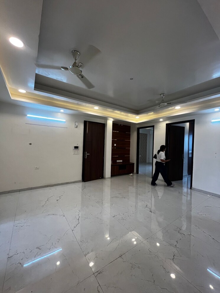 undefined, unitech-south-city-1 3 Bedroom 2200 Sq.Ft. Builder Floor In South City 1 Gurgaon 8930493