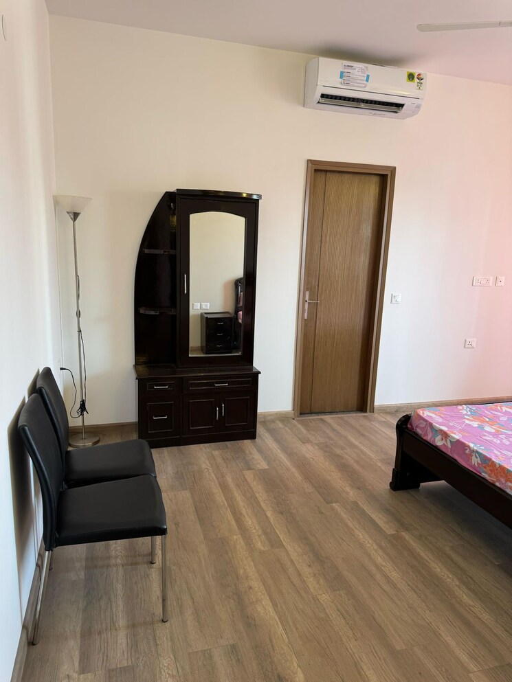 Bedroom, aba-ivy-county 3.5 Bedroom 2124 Sq.Ft. Apartment In Sector 75 Noida 8930495