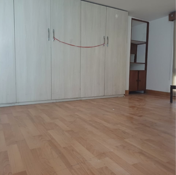 Room in 4 BHK Builder Floor at Saket – for Rent