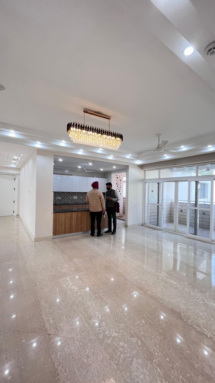 Other, parx-laureate 4 Bedroom 4545 Sq.Ft. Apartment In Sector 108 Noida 8930527